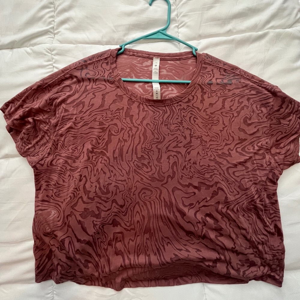 Lululemon Cropped Athletic Top, Size 12
